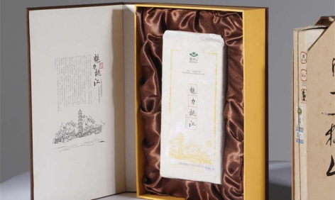 精 品包裝：藏在方寸之間（jiān）的質感（gǎn）與溫柔